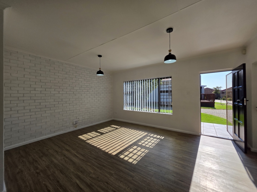 2 Bedroom Property for Sale in Jeffreys Bay Central Eastern Cape